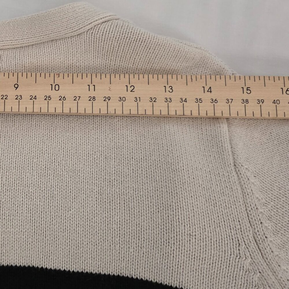 H&M women's Cardigan crewneck sweater, size Large. - Picture 9 of 9